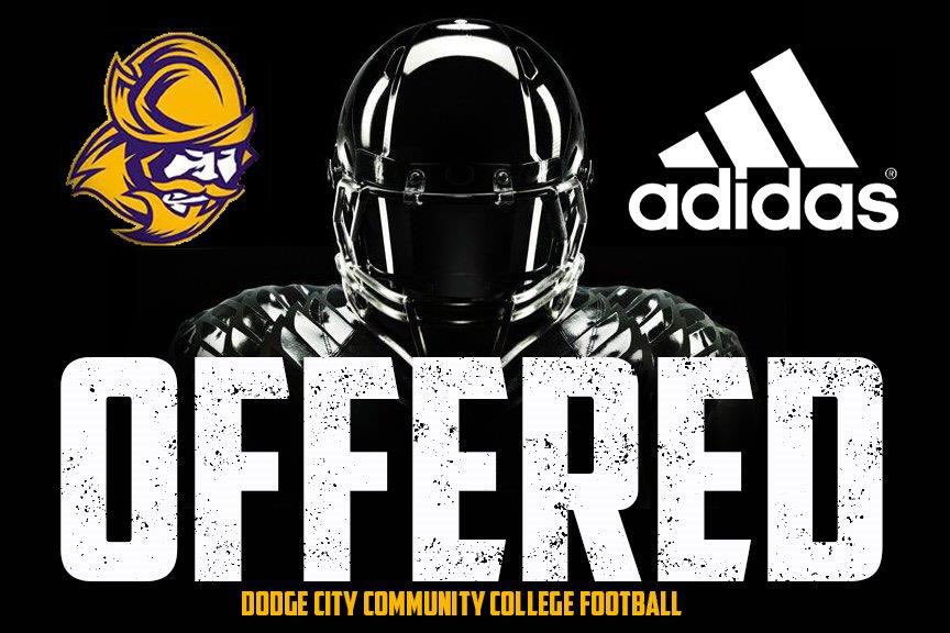king_dreeeeee's tweet photo. Bleesed and honored to EARN an offer from Dodge City CC @HarrisBivinDC3 #dodgecityfootball https://t.co/sKJxDy5k9t