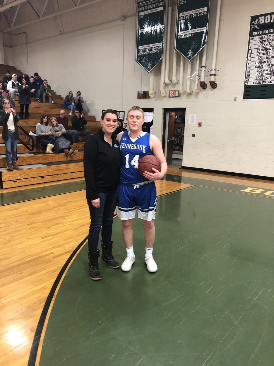 Kennebunk AD tweet media