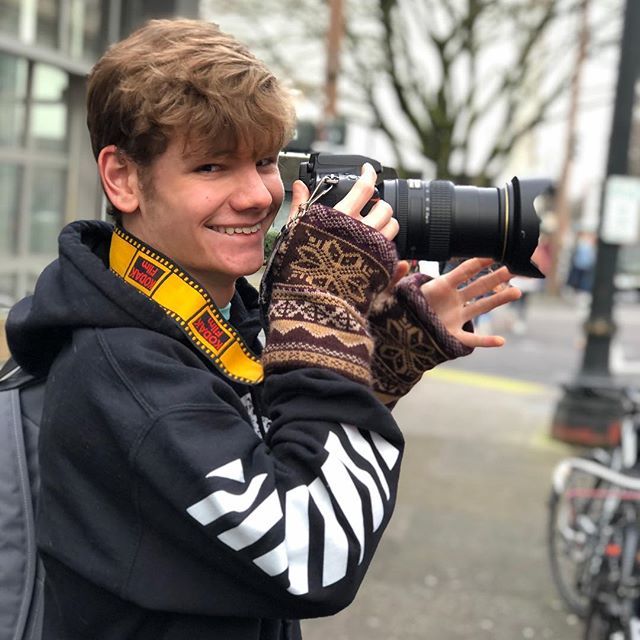 LoganJrChef's tweet photo. Shooting some #photos in #portland having a great day before work starts! #fun #photo #protland #masterchefjunior #teen #travel #chefsofinstagram https://t.co/CmmmLFtPgM