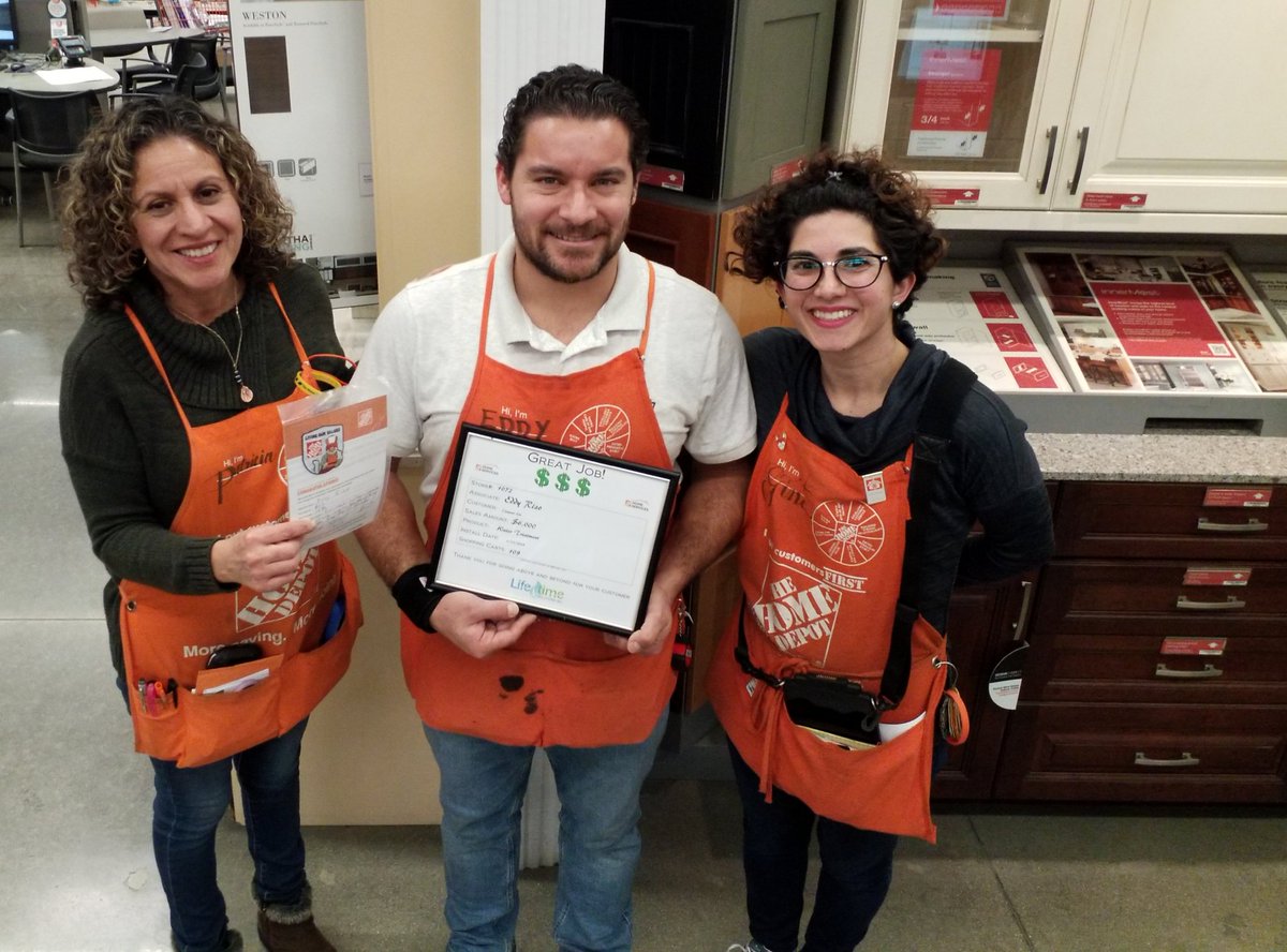 dstith76's tweet photo. 🔊 Fantastic job!!!! Eddy D26 @HomeDepot @Brea1072 for Driving Water Treatment Sales that is 109 shopping carts pushed in in 2 mins💰💵💰💵💰 Awesome Customer Service #TrendingOrange https://t.co/wPSJ0skV84