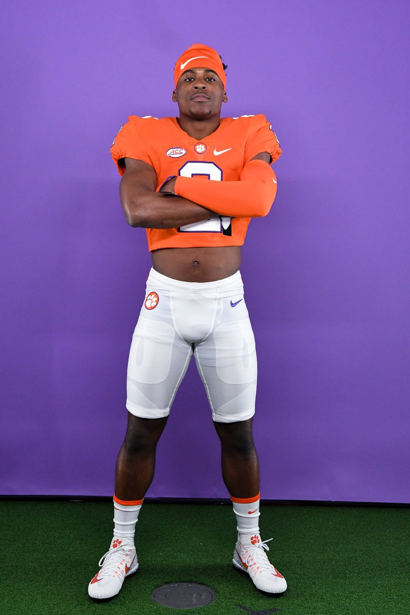 MDukes02's tweet photo. Had a great time down in Tiger Town with @ClemsonFB We appreciate all the love you guys showed. 💯 https://t.co/7WvZlmmMpj