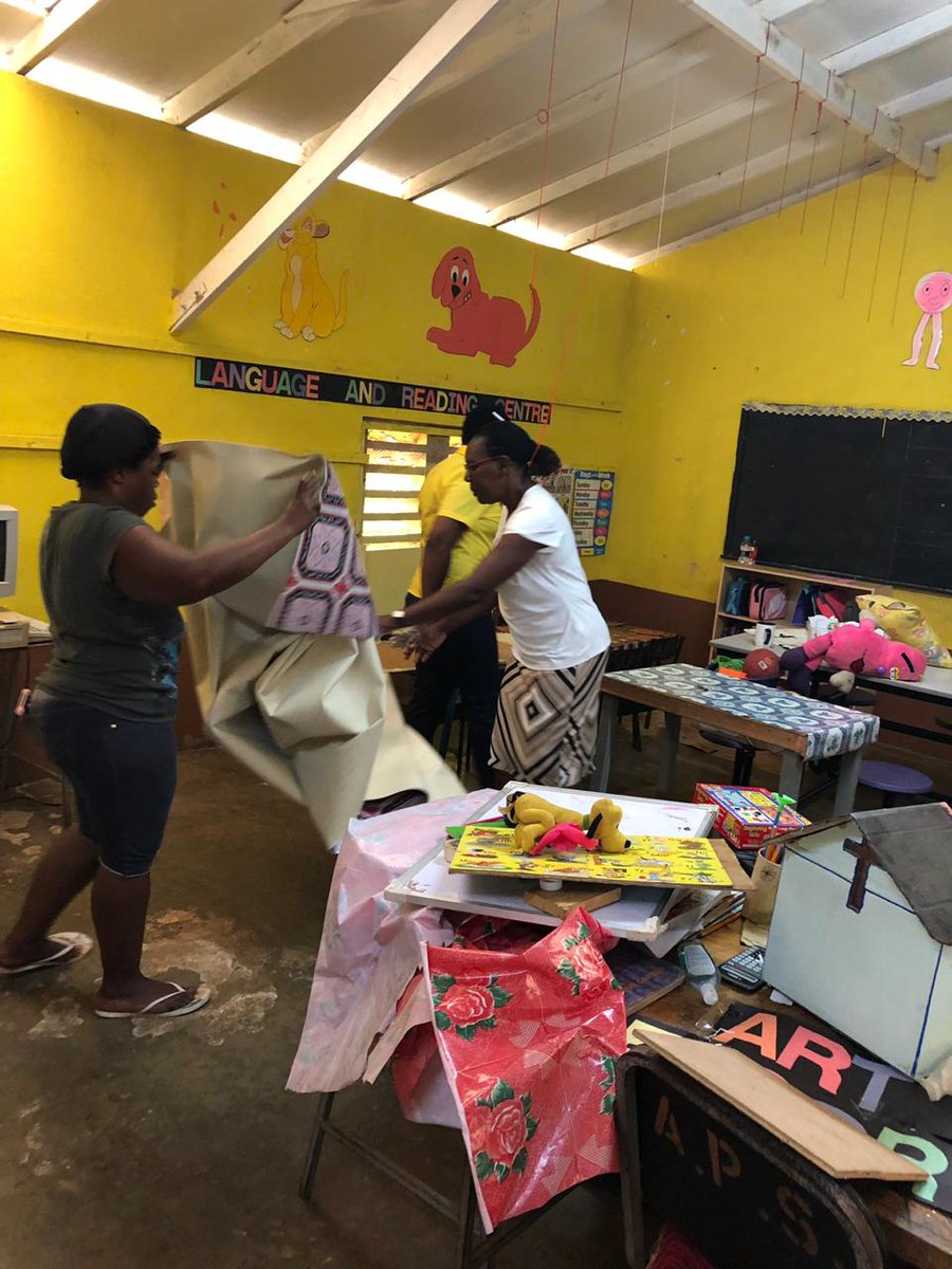 Merlianna1's tweet photo. #LearningEnvironmentWeek kicks off at Alderton Inf Dept in Region 3.
All hands on deck throughout this week to restructure and improve the learning environment in ECIs across the region https://t.co/9lEgIO9rpO