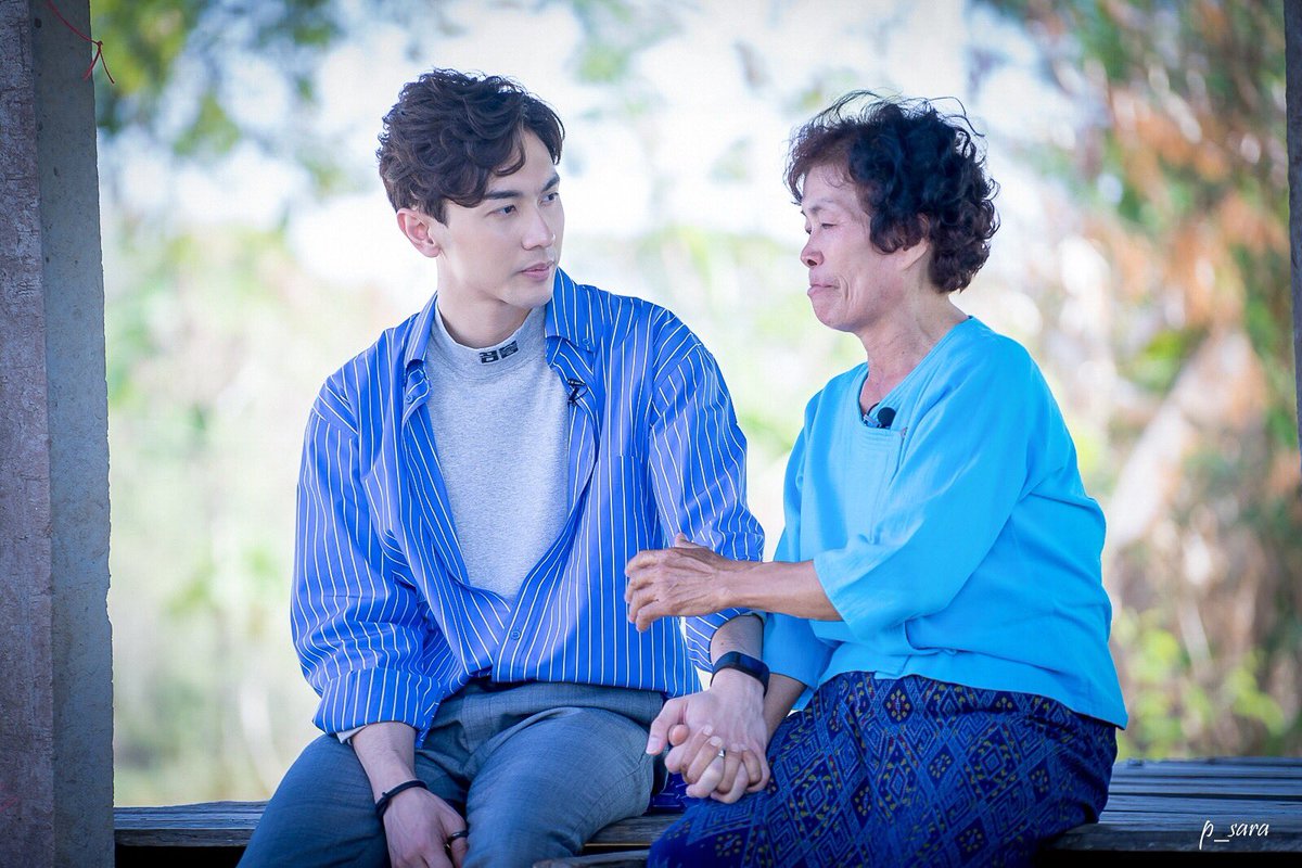 NatthewClub's tweet photo. [Pics] 12.01.19 >>> @nat_thew #นัททิว ถ่ายรายการ #เดินหน้าประเทศไทย @ Khon Kaen ออกอากาศวันเสาร์ที่ 19 มกราคม 2562 by p_sara #part1 #3
.
#เดินหน้าประเทศไทย
#สร้างไทยไปด้วยกัน
#ReformTogether
#เราเริ่มแล้วคุณเริ่มหรือยัง https://t.co/PDZl9SWPGr