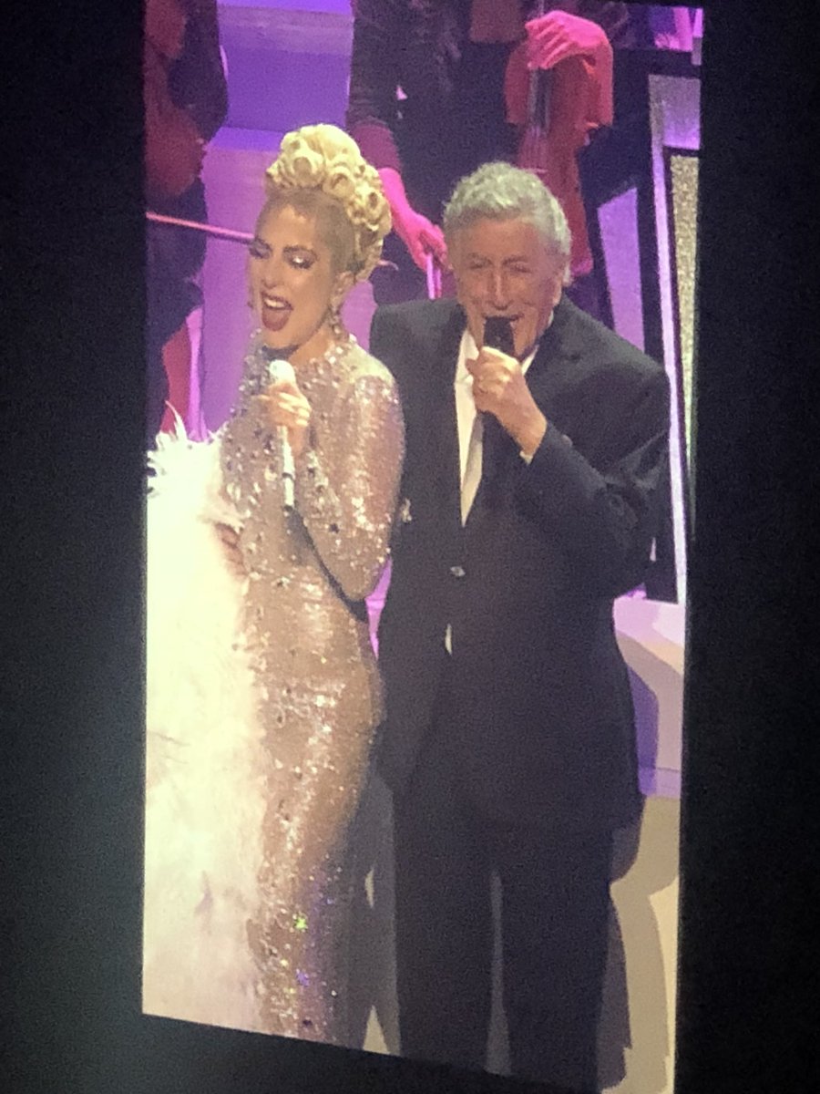 brookester200's tweet photo. cuties #ENIGMA #GagaJazzPiano #GagaVegas @ladygaga @itstonybennett https://t.co/bwmt2V59GC