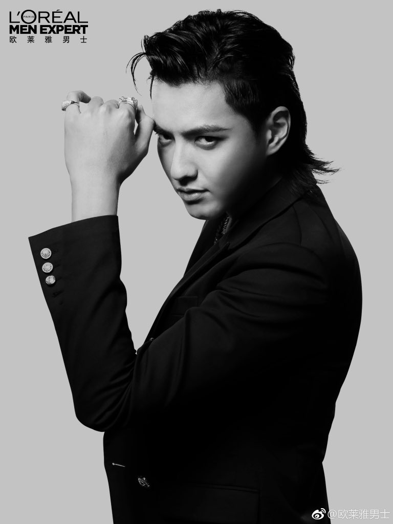 aasma_shine's tweet image. Savage🔥

Zaalim nazron se tum na humko dekho...marjain gy 😉

#KrisWu #Wuyifan #KrisPak