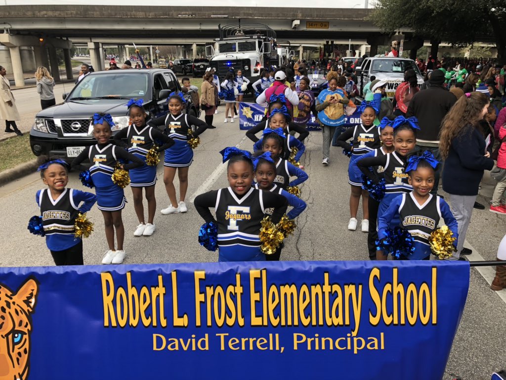 ShanicaMitchell's tweet photo. Off day?!! What’s that! 😂 #SupportingMyGirls #FrostBabies #LoveThem #MLKParade #HISDFinest 💙💙💙 https://t.co/TSdLxC2yJp