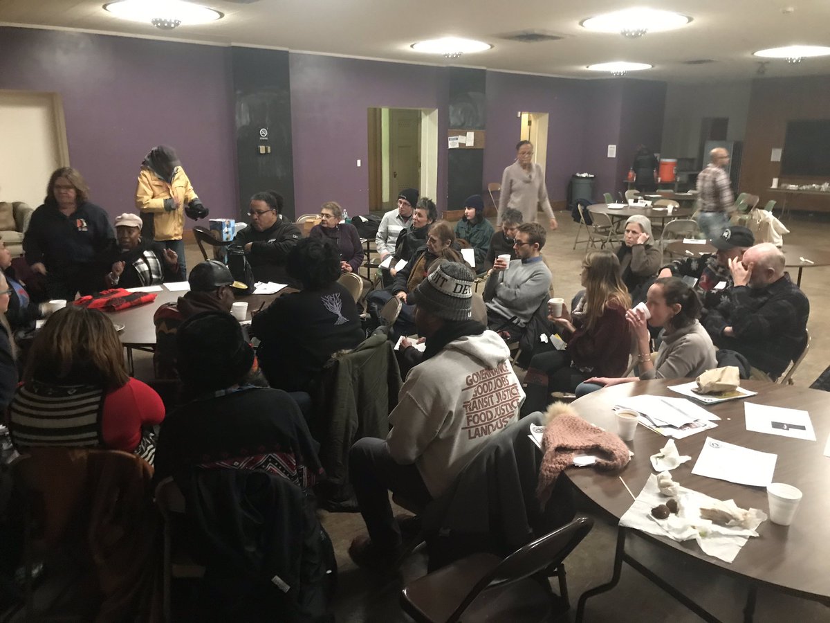 Roslyn4StateRep's tweet photo. An Amazing Night at Our MLK Day Climate Debate Event!! Power was in the Room and we are not playing 😉#DetroitsPowerLeadersFocusedOnSocialJusticeAndClimateJustice #TheyWorkTogether🤗🤗🤗#SoMustWe https://t.co/UbwOSyRB1e