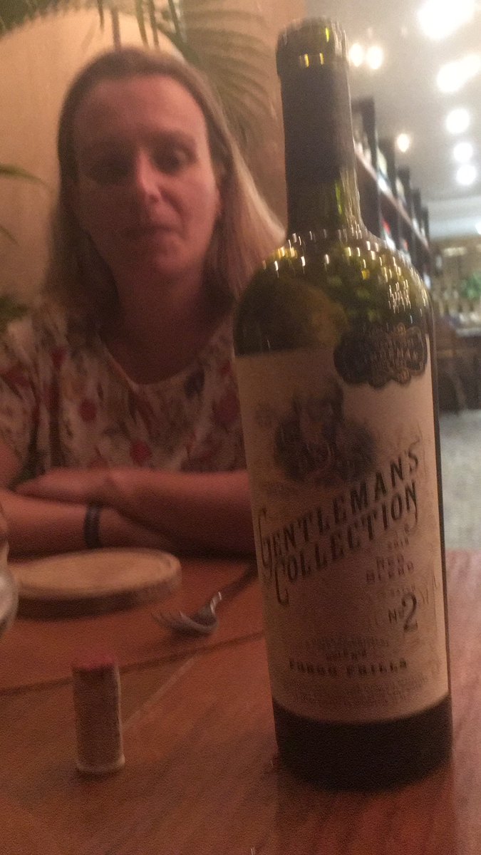 MiguelAserra's tweet photo. Si tenéis la oportunidad, no dejéis de ir al #firstWine del @PalladiumHG en República Dominicana. Cuenta con una fantástica selección de vinos y buenas carnes. Escuchar al sommelier Cristian hablar de vinos es una delicia. @AMatumatu . @Mariajose34Mjtp https://t.co/fMvfpuSTwN