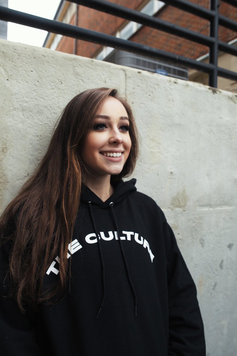 Desperation Students tweet media