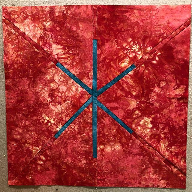 CandiedFabrics's tweet photo. Last #improv pillow top complete! Time to start #quilting!!! #improvpiecing #handdyed https://t.co/dZVBtRLQBe https://t.co/5vBwPChqI6