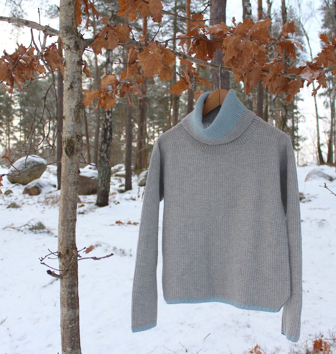 KikuKnits's tweet photo. Sunday sweater pattern update with a new turtleneck neckline. 
Head to my website and use code Sunday10 to get 10% off for the next week.  https://t.co/FsrDDiB6V1 https://t.co/BvWxw8qvFK