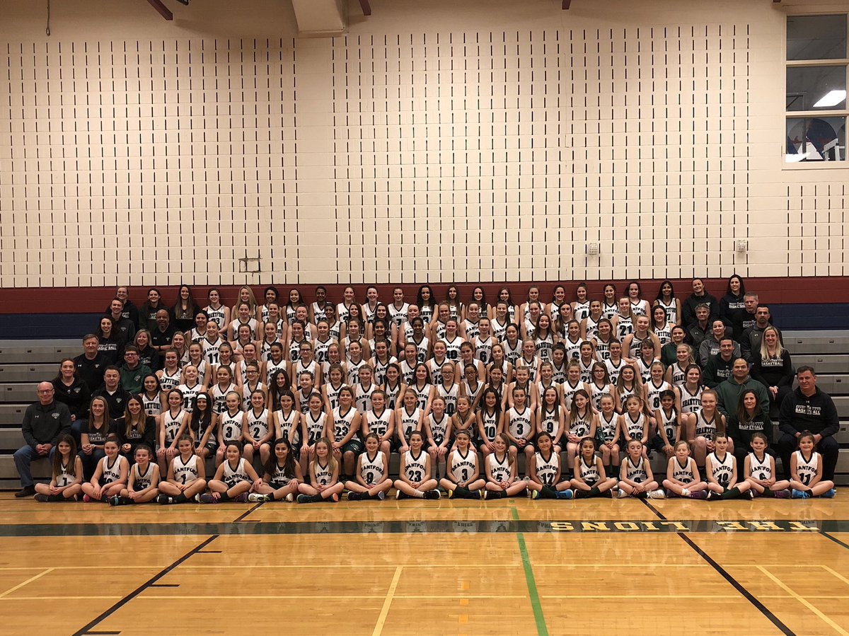 bcyogirlsbball's tweet photo. Introducing our Brantford CYO Girls 2019 Rep Teams π #ourbasketballfamily #wekeepongrowing #ourfuturelooksbright https://t.co/2M6Z4APM63