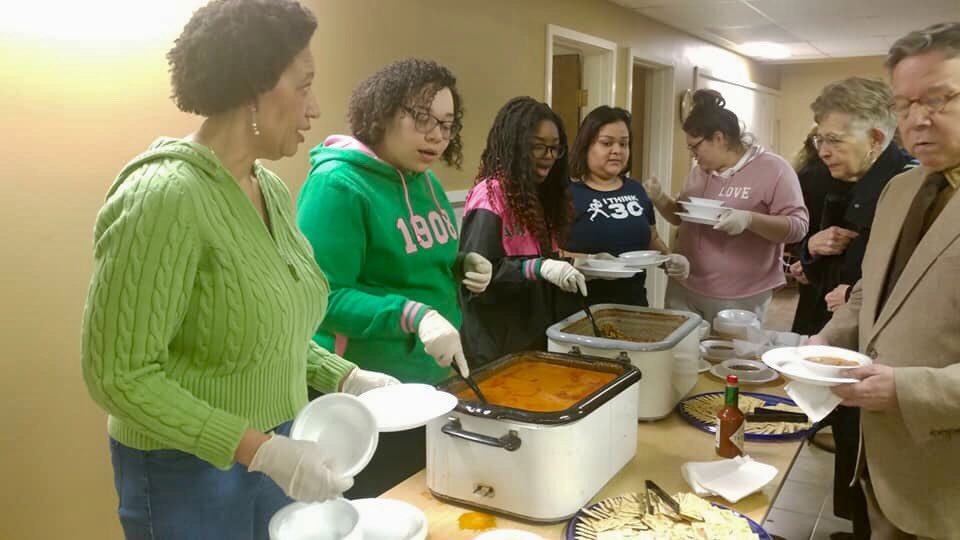 Today for MLK Jr. Day of Service we volunteered for the “Whose Dream Is It?” soup supper hosted by the Topeka Center for Peace and Justice. 
We had a great time serving with others in the community and celebrating the legacy of Dr. Martin Luther King Jr. 💗💚