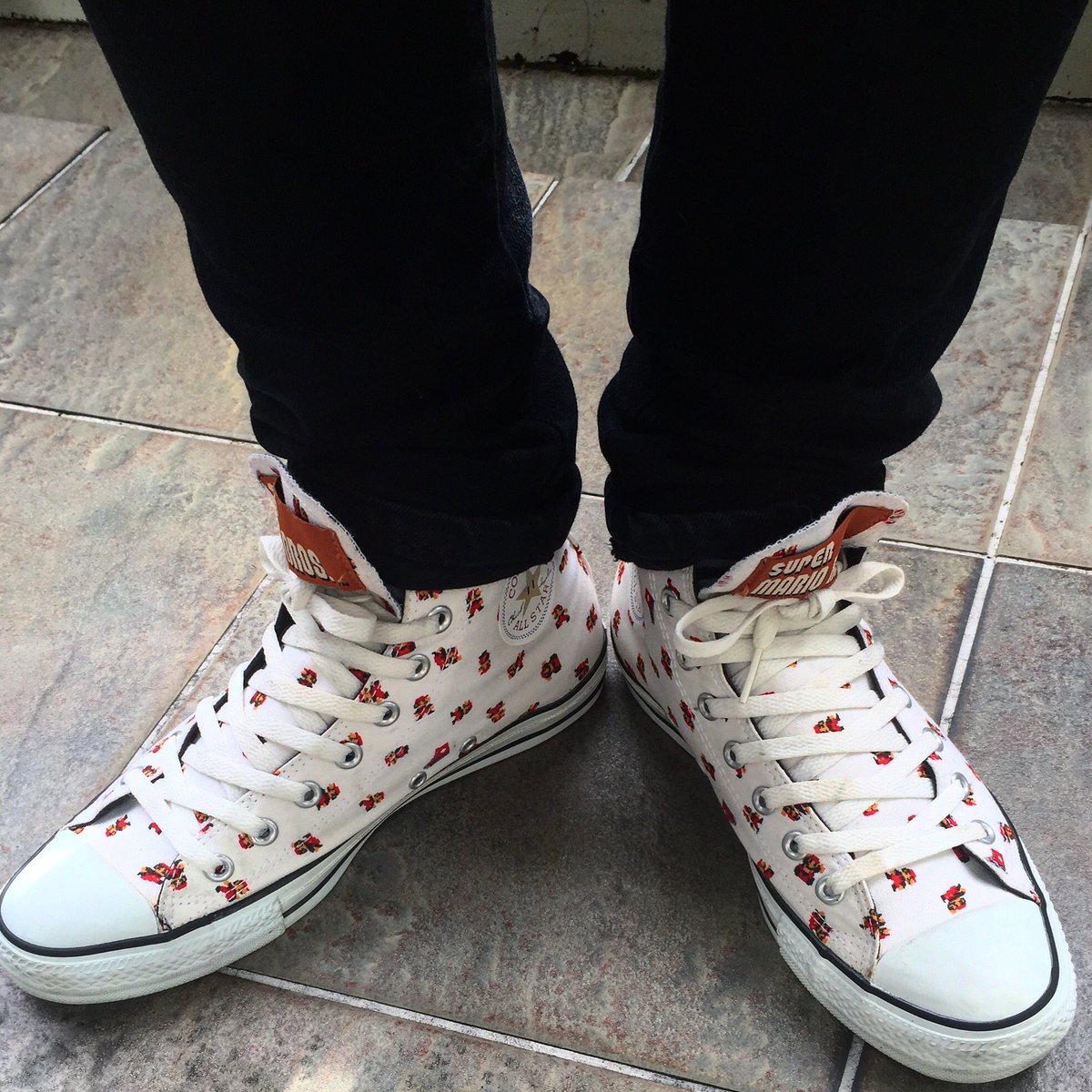 New shoes. Who dis? #SuperMario #Converse #ChuckTaylor