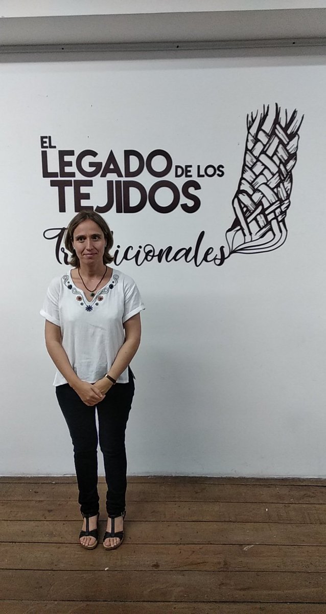 Observatoriovi5's tweet photo. Más imágenes de lo que fue la inauguración de 'El legado de los tejidos tradicionales'.
Recuerda que también estaremos el día de mañana de 10:00 AM a 17:00 PM en la casa del artista plástico (Barrio Las Peñas) 713.

#TejidosTradicionalesEC https://t.co/k601V5gyTL