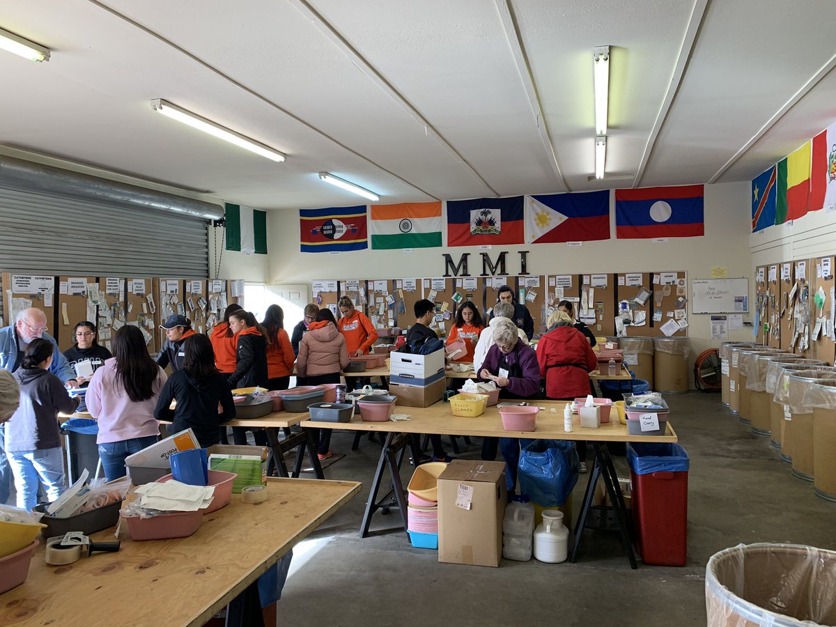 FPUTennis's tweet photo. MLK served, so on his day we served at Medical Ministries Int’l. We organized and sorted medical supplies to be sent off to third world countries. What an awesome organization! #fputennisserves #TeamFPU #MLKDay #MLKService https://t.co/d1NK9bxVGp