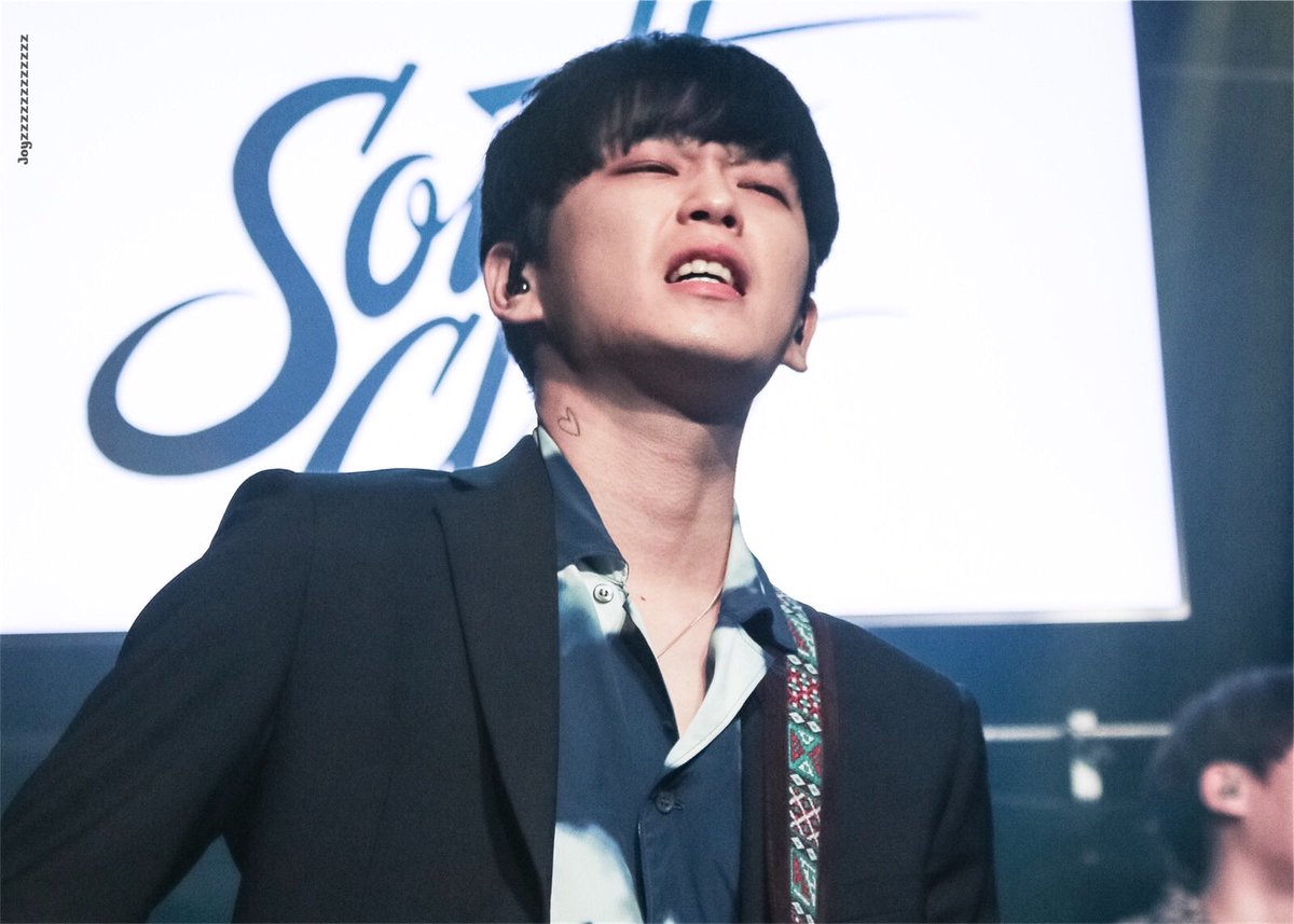 monster_ssaem's tweet photo. 181027 😲🎸
#Get_Ku #겟쿠 #강건구 https://t.co/DMVPqya3ka