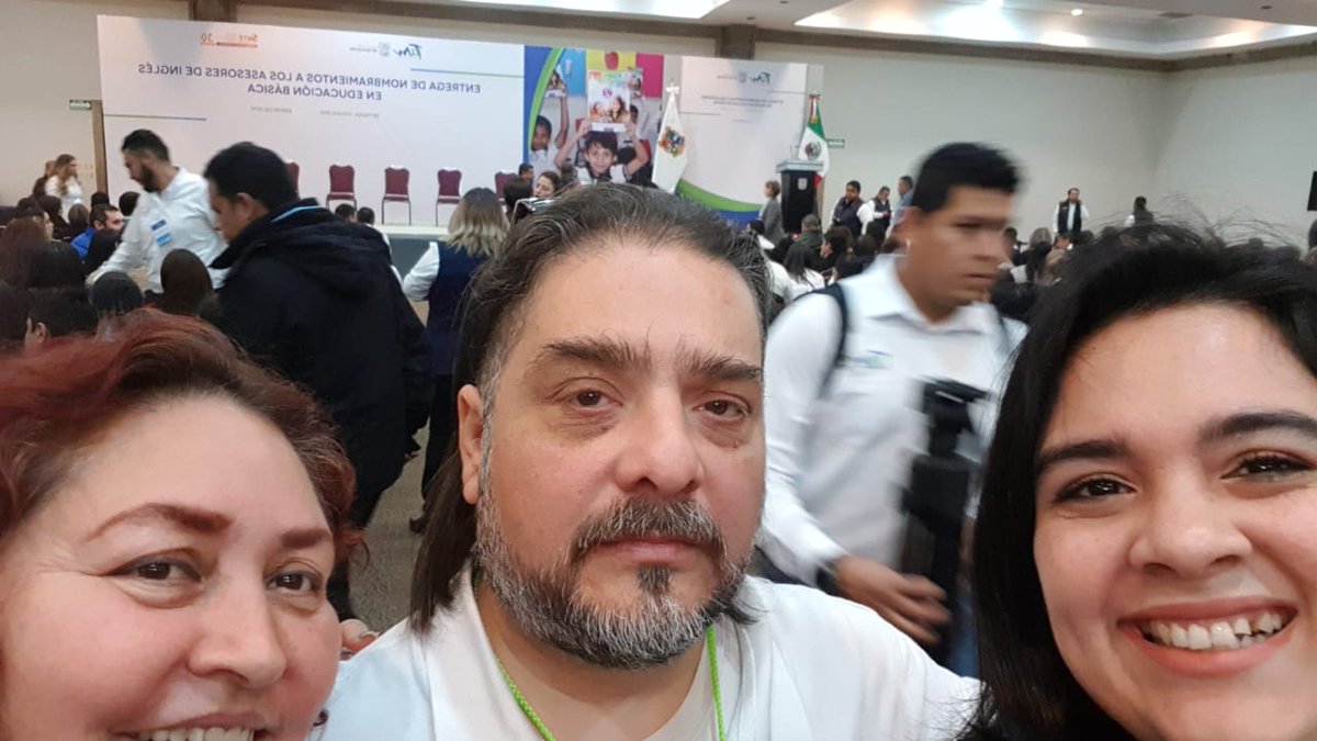 #Tamaulipas está de fiesta. Hoy a base de lucha lograron, su gasificación. Faltan 29 estados más. PRONTO LO LOGRAREMOS. FAMILIA PRONI @AdelaPiaBernal1 <a href="/emoctezumab/">Esteban Moctezuma Barragán</a> <a href="/lopezobrador_/">Andrés Manuel</a> <a href="/LuisaAlcalde/">Luisa Alcalde</a> @ole_morena