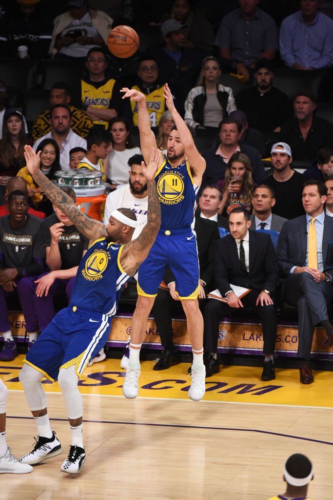 ESPNInsights's tweet photo. Klay Thompson is currently 10-11 on threes.

He has 44 points and is 17-20 overall from the field.

He has scored 23 Pts (7-8 on threes) in the 3rd quarter. The Lakers have 20. https://t.co/TLbME2XjMw