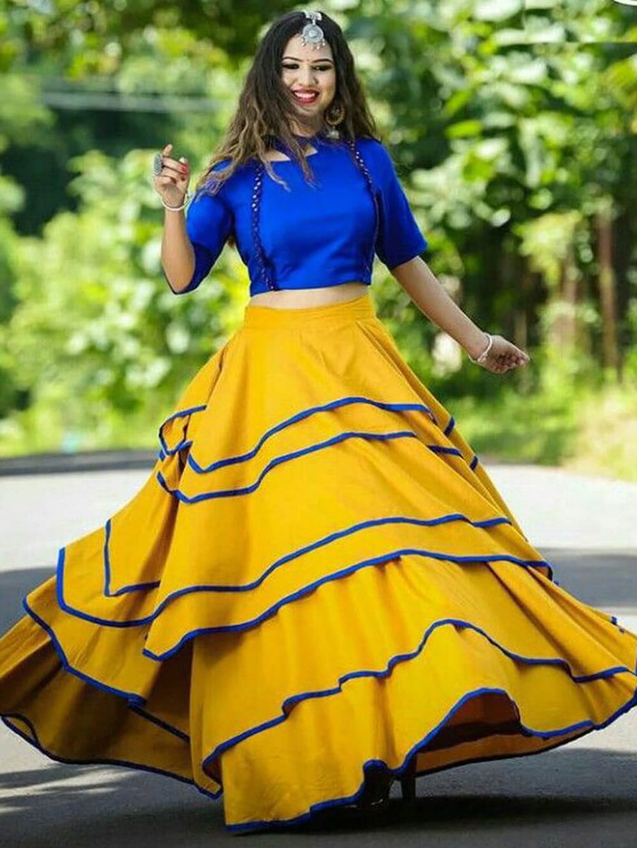 TJFFashions's tweet photo. Republic Day Sale &amp; Offers from TJF Fashions. Get Flat 10 % Discount on New Arrivals , Free Shipping across India &amp; Easy Exchange.  Grab your styles now at https://t.co/yWYoSS1Off #RepublicDaySale #onlineshopping #newarrivals #sareeswag #ecommerce #offers #Deals # https://t.co/CA7eDRXAo4