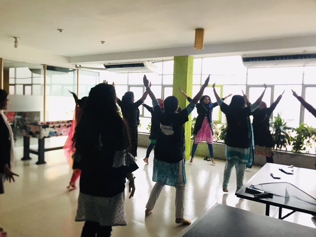 SrishtyAnika's tweet image. Exercise is important for your body fitness and your mental health. #randomshot #w3engineers #exercisetime #enthusiastgirls