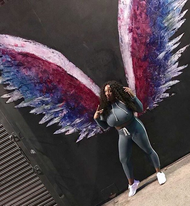 Living My Best Life👑💙 #TakingFlight #GoalGetter #TitQueen https://t.co/7vMmFJGXpC<a href="/tag/takingflight"class="tags">#TakingFlight</a><a href="/tag/goalgetter"class="tags">#GoalGetter</a><a href="/tag/titqueen"class="tags"><span>#titqueen</span></a>