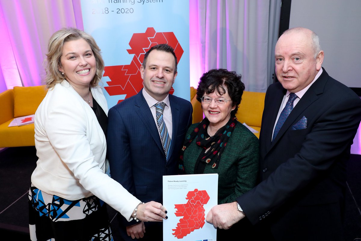 SOLASFET's tweet photo. Huge thank you to Mary Hickie, Principal @ColDhulaigh for hosting the launch of the Strategic Performance Agreements today. Thanks to Jennifer, Brian and Lauren, performing arts students for their wonderful performances. Thanks to all attendees. #FETdevelopment #furthereducation https://t.co/Pi0CBhY4Kg