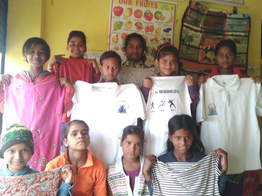 SarthakNGO's tweet image. We would like to thank @airtelindia Lucknow team for collecting winter clothes and distributing among our children. 😊😊

#Winters #NorthIndia #ChillyWeather #WinterClothes #SarthakKids #SarthakNGO #Children #Airtel #India #Lucknow