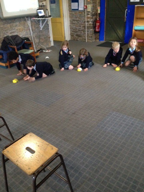 stchrischool's tweet image. This term Prep 2 have started to use the floor robots within their ICT lessons. They are learning about algorithms in computing and how to de-bug. @isaschools #floorrobots #ict #bee-bots