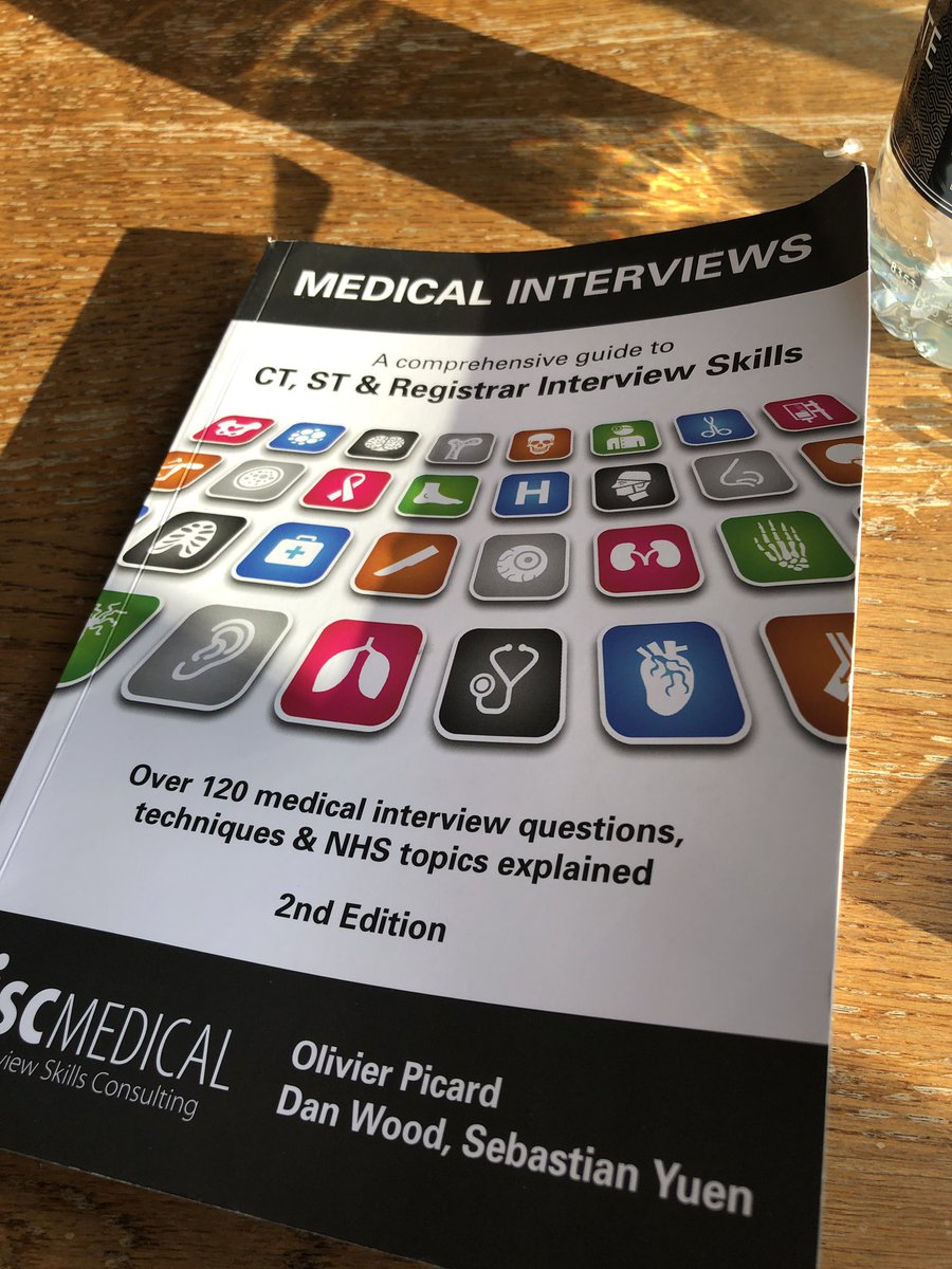 crooks_sophie's tweet photo. In the Russell Square Caffè Nero, and everyone in my eyeline has this book 😂 #cstinterviews https://t.co/47vDktdxu1
