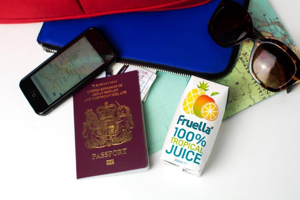 Dreaming of exotic holidays? How about something slightly more exotic to wake you up in the morning? Try our delicious Tropical blend of fruit juice! With no added sugar and completely preservative free ✌️ 🌴