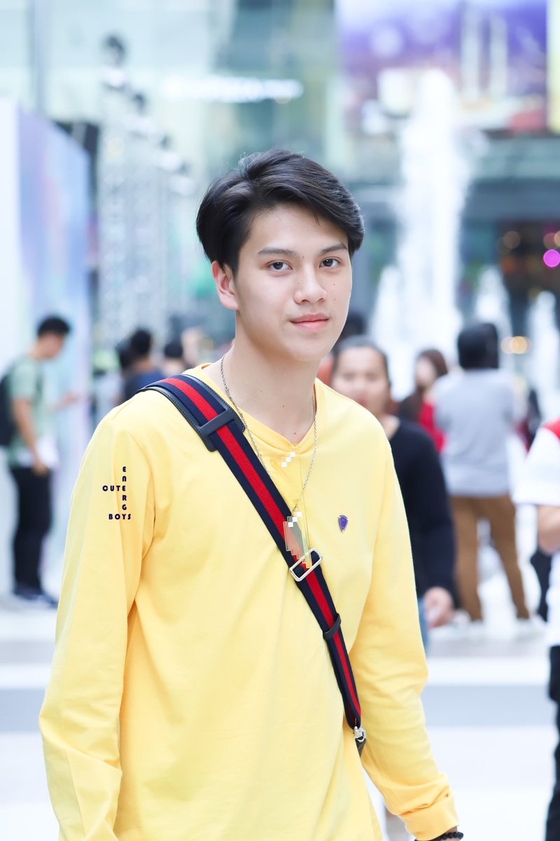 CuteBoysEnergy's tweet photo. เจอที่สยามมากกว่าที่สนาม 🏀🏀🏀 : น่ารักเสมอหล่ะคนนี้💕💕💕 @Marcmc2 #CuteBoysEnergy #AC_Energy #Marc_Diary #The_Energy @cuteguythailand @dearboythailand https://t.co/8H7jXcvJZN
