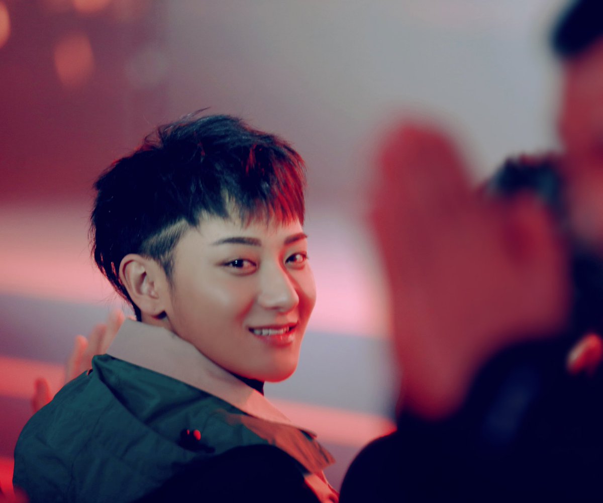 #タオ #타오 #ZTAO #黄子韬 #HuangZitao  
新青年～崇利明<a href="/hztttaoswag/">Z.TAO🔴黄子韬</a> 

ヾ(*´・ω・`*)おやすみなさぁ～ぃ

ドラマ「艳势番之新青年」1月30日～
cr.C-pop小桃