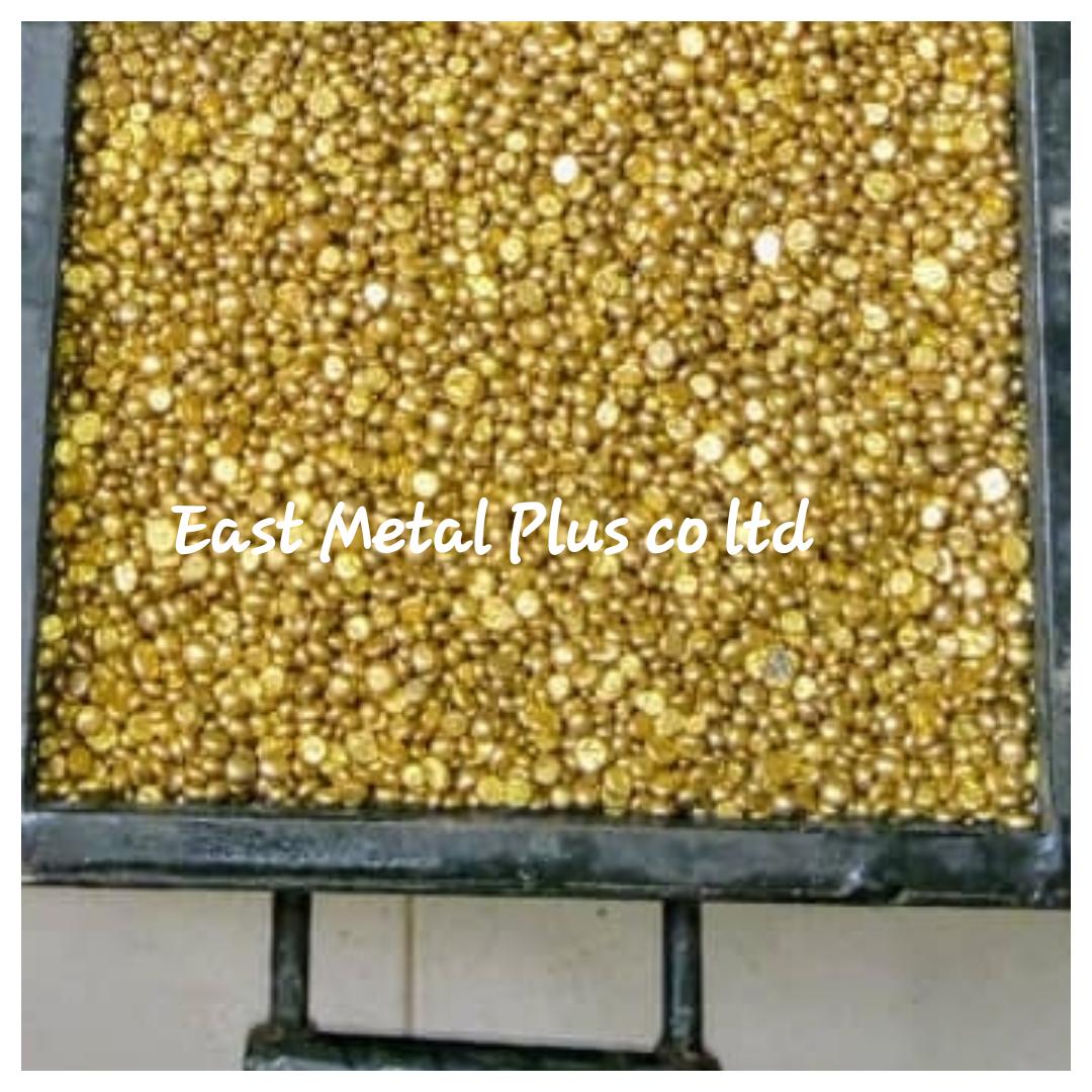 -Gold nuggets 
-Purity 94% 
-23 karrats.
-Call or whatsapp to know price.
-Over 100kgs.