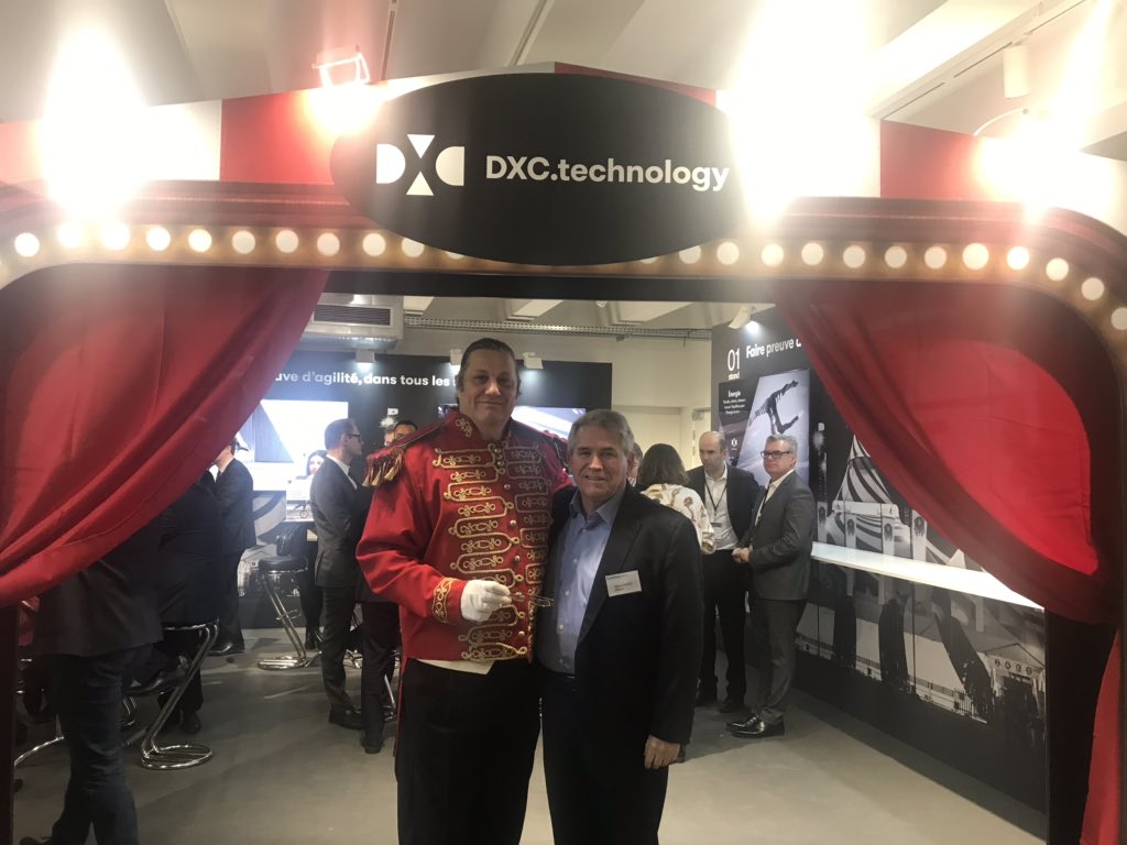 kmille82's tweet photo. Conférence #Digitagile avec #ATT et #DXC libérer le pouvoir de la donnée #IoT #stand07 https://t.co/9icBQAFKgJ