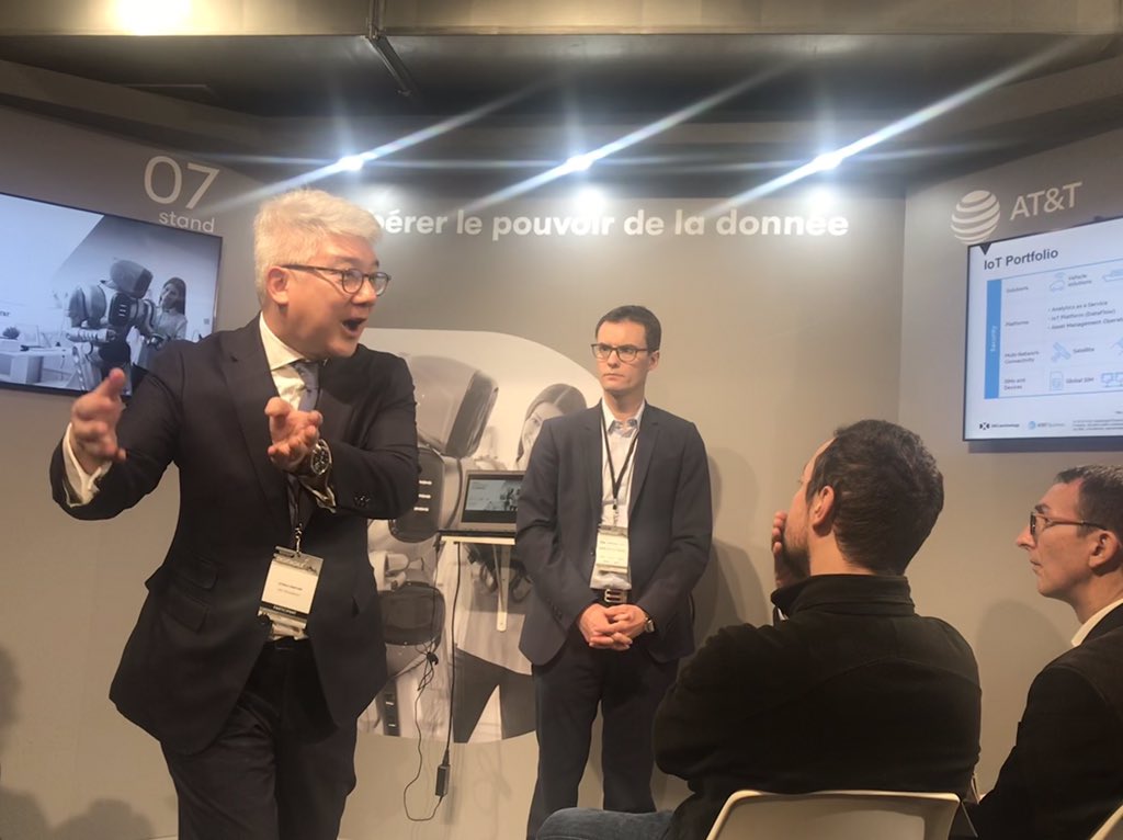 kmille82's tweet photo. Conférence #Digitagile avec #ATT et #DXC libérer le pouvoir de la donnée #IoT #stand07 https://t.co/9icBQAFKgJ