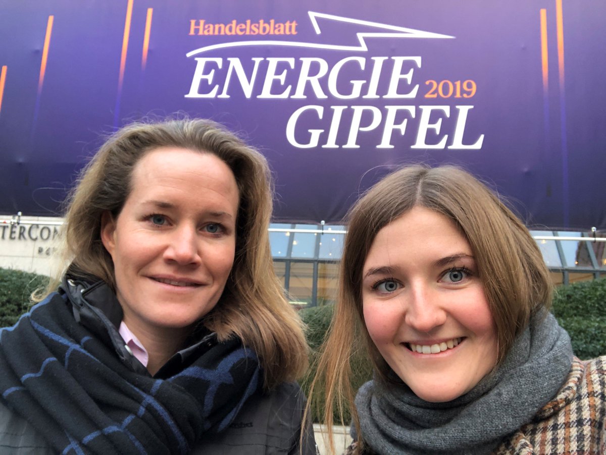 OliverWyman's tweet photo. Energie-Gipfel 2019: Auch dieses Jahr sind wir wieder bei der Handelsblatt @energie_Live Tagung vor Ort. Wir sind gespannt auf unseren #Expertentalk und freuen uns auf alle Teilnehmer! #OWEnergy #HBenergie https://t.co/mYHlrl1qOv