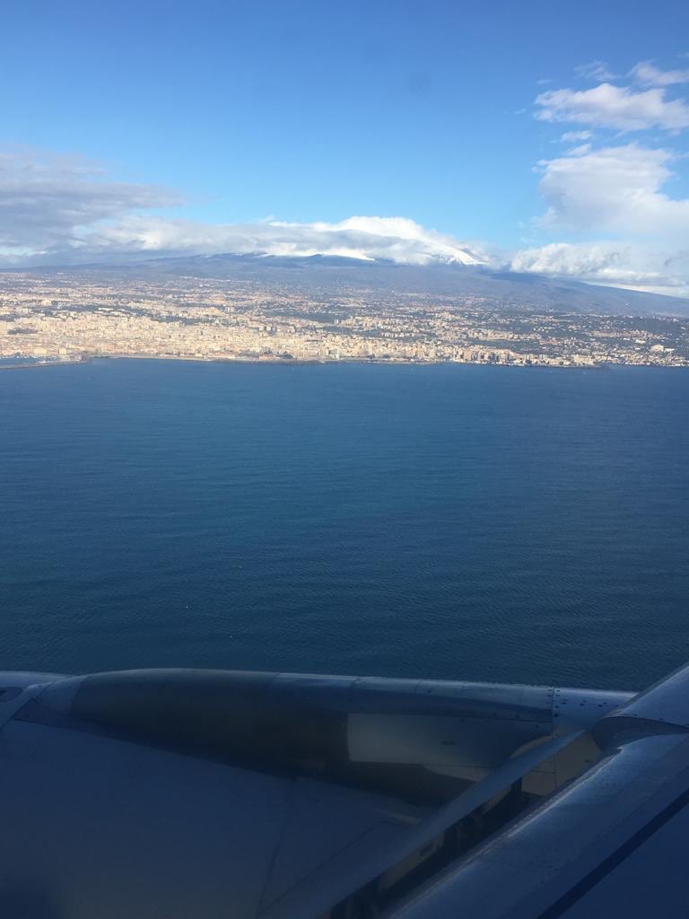 Arrivo a Catania. La Sicilia ed il Sud meritano di più di un governo che gli sta togliendo il cofinanziamento ai fondi strutturali!