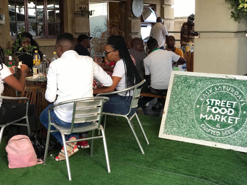 easysaturdays's tweet photo. What went down at the last #EasySunday this past weekend 

With a Food Tasting from @jozismokeHouse https://t.co/MWy3f7Fugl