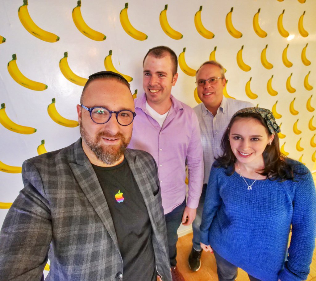 HilzFuld's tweet photo. Ya know what’s amazing about Israeli tech? Well, I’m gonna tell you. 

After all these years and all these meetings, I’m still discovering new companies like this one, Epistema. 

Raised $ from Peter Thiel, Slack Fund, Pico Partners, and others! This meeting was off the charts. https://t.co/EoGq81weWe