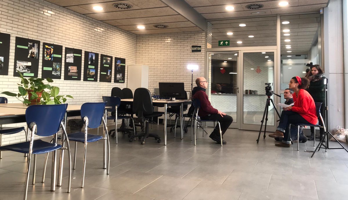 fundacioires's tweet photo. Ahir la Mireya i el Dani de l'Aferra't van compartir un trosset de la seva història personal, un camí en què s'hi han trobat amb proves força difícils de la vida i que han hagut de travessar per arribar on són ara. #ProjecteAferrat #HotelInvisible #HotelsCompromesos https://t.co/aNRfr5SdGf