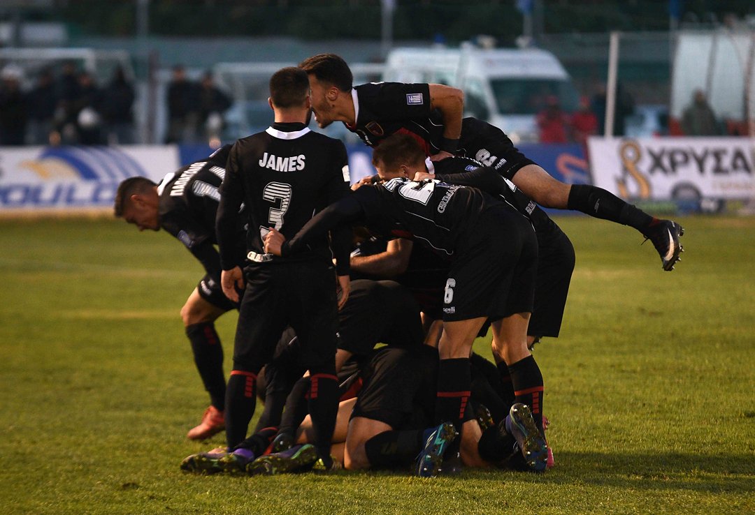 Panachaiki1891's tweet photo. 🔥MATCHDAY🔥
🏆 Κύπελλο Ελλάδας "16"
⚽ ΠΑΟΚ 🆚 ΠΑΝΑΧΑΪΚΗ
🏟️ Γήπεδο Τούμπας
🕔 19:30

🔴⚫ #Panachaiki #pfc1891 #PAOK #Kypello #Elladas https://t.co/r7AUnYdQwC