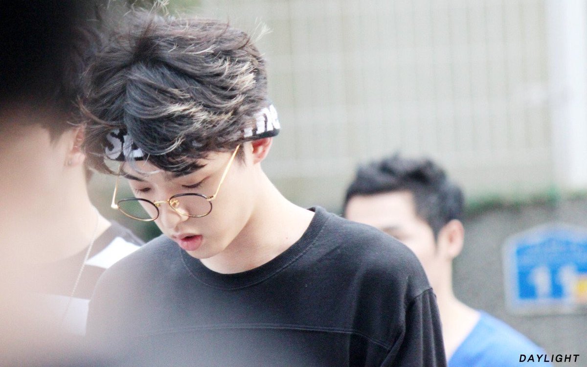 A thread of black-haired Jae https://abs.twimg.com/emoji/v2/... draggable=