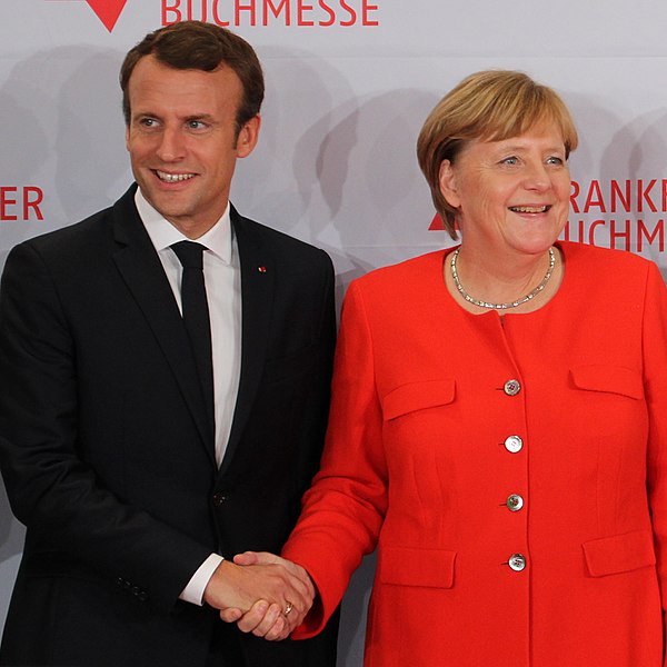 Today #France & #Germany will sign the Treaty of Aachen.
Major points they will agree on 👇
- to issue joint statements on major #EU issues
- to act as unified force at the #UN
- to develop a Franco-German economic zone
- to strengthen military cooperation, within & outside #NATO