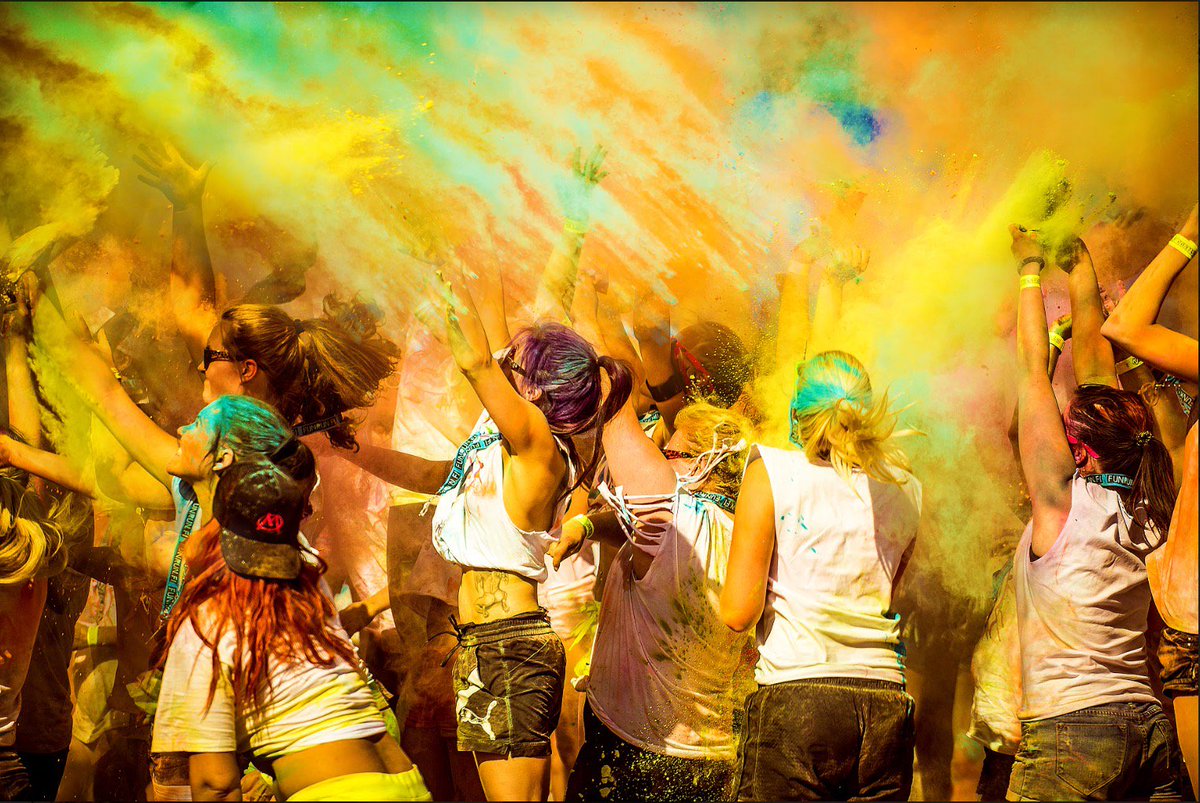 Tour 2019 countdown has begun!
👏 Paris: 67 Days
👏 Leipzig: 82 Days
👏 Berlin: 96 Days
👏 Helsinki: 102 Days
👏 Hamburg: 103 Days
👏 Turku: 109 Days
👏 Windsor: 116 Days
...