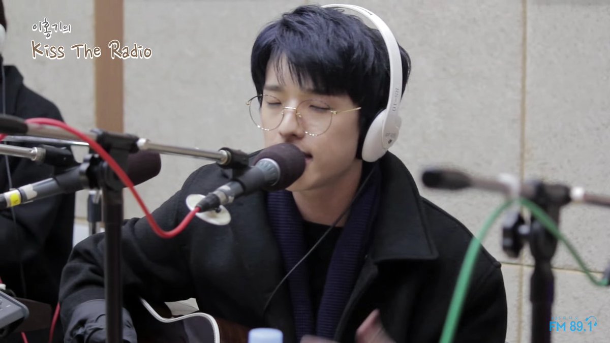 A thread of black-haired Jae https://abs.twimg.com/emoji/v2/... draggable=