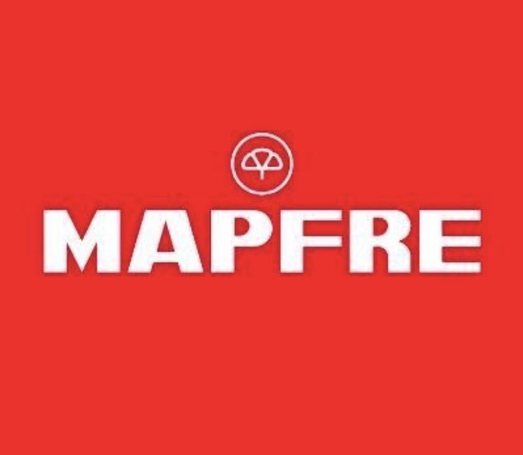 tapiaslopezmar's tweet photo. La CARADURA d @MAPFRE_ES roturas eléctricas confirmado x Técnico-profes y no cubren 800€ la póliza SUPUESTMeNT cubría @UsielVicario @julolomadrid @JMINCHA @peaceandshout @reclamador @blu3ck @Ferebro @Fincavillajuan @rober_ortega_ MUchas familias tienen l mismo problema @Allianz https://t.co/SfPvIsJSDO