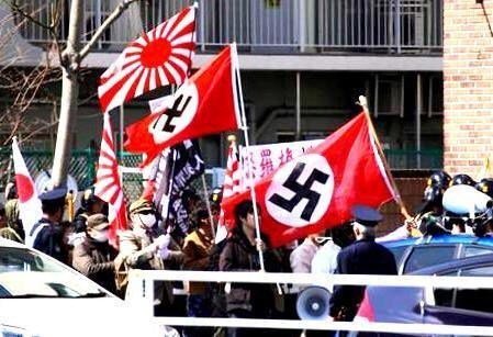 annyonblog's tweet photo. あんにょんはせよ
今回のあんにょんブログは、韓日関係の悪化からヘイトが増えることへの懸念、ヘイトに対するとある在日青年の思いをまとめています。
ぜひご覧ください。
#あんにょんブログ #学習時事 #ヘイトスピーチ #カウンター #在日 #日本 #韓国 https://t.co/rR5rYUUzDT https://t.co/J1LIkvpbc6