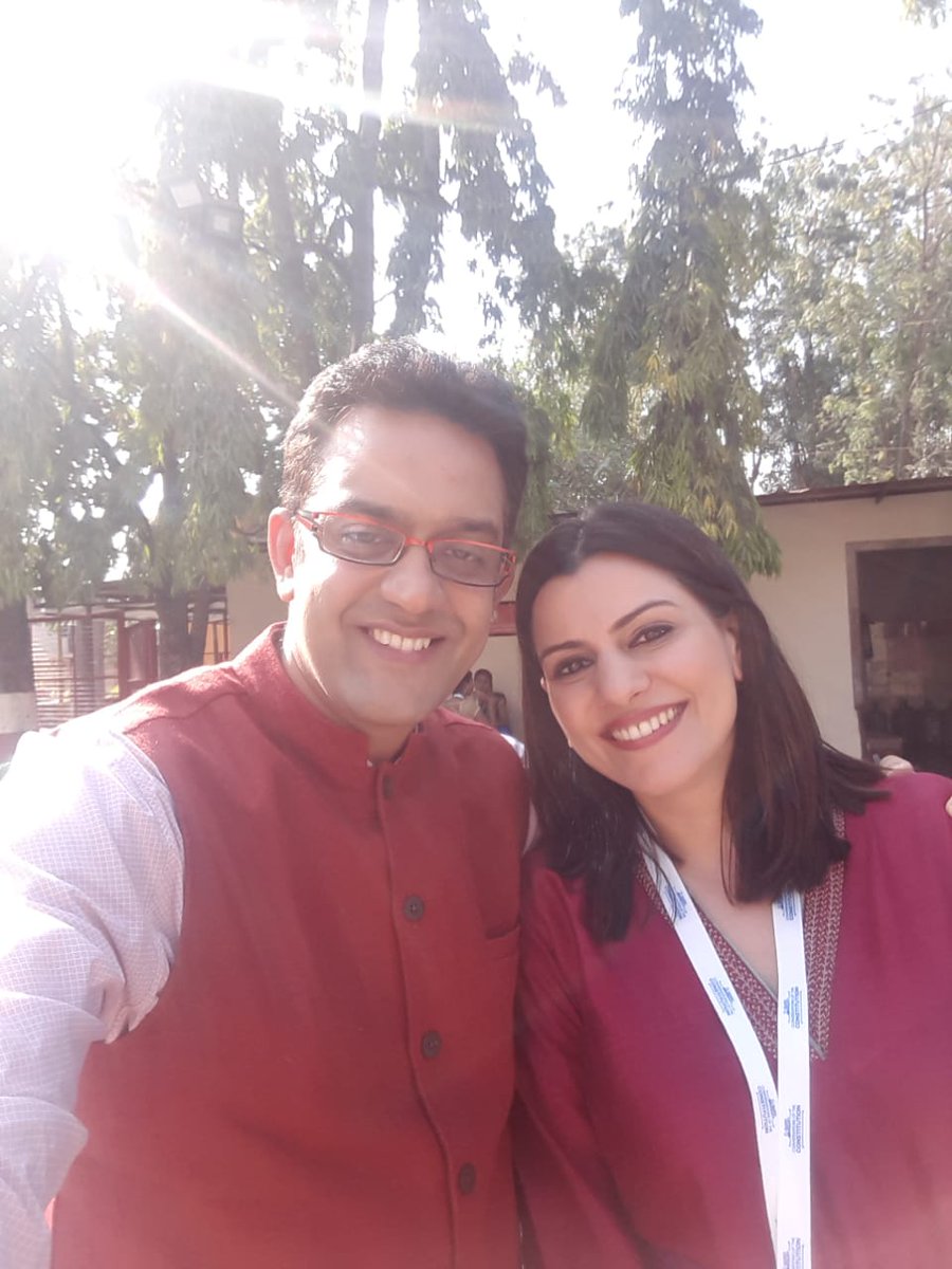 Nidhi Razdan Twitter Nidhi Razdan Twitter