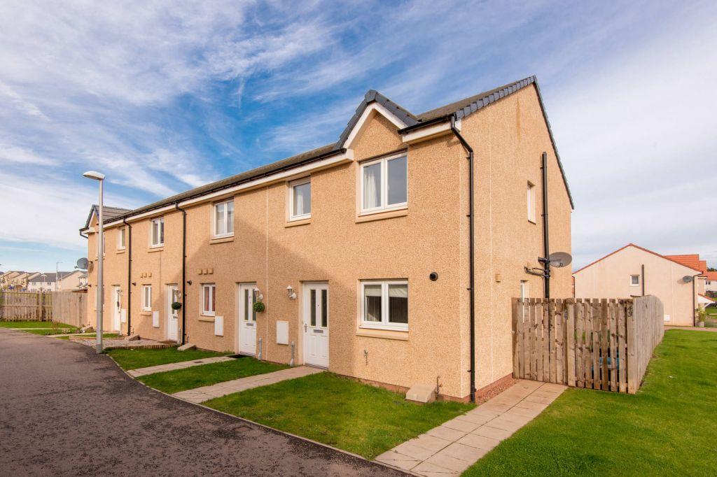 CruzProperty's tweet image. Property to Let £810pcm 
Immaculately presented 3 bedroom end terraced house, located within a newly established residential area in Dunbar.  
@LothianLoop #Propertytolet #Dunbar #EastLothian #Cruz #PropertyManagement